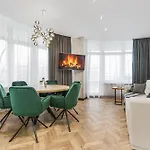 Arcadia Luxury Inn