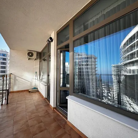 Arcadia Luxury *