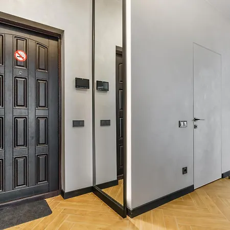 Kro Arcadia Luxury